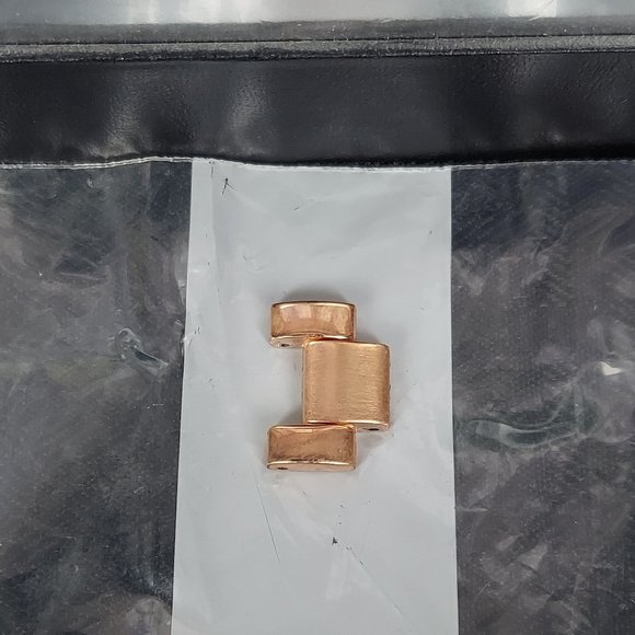 NIB INC INTERNATIONAL CONCEPTS ROSE GOLD-TONE BRACELET WATCH - Picture 13 of 16